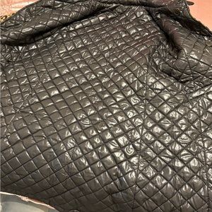 wool reversible quilted
K21797U-KT
leopard (278)
size: S